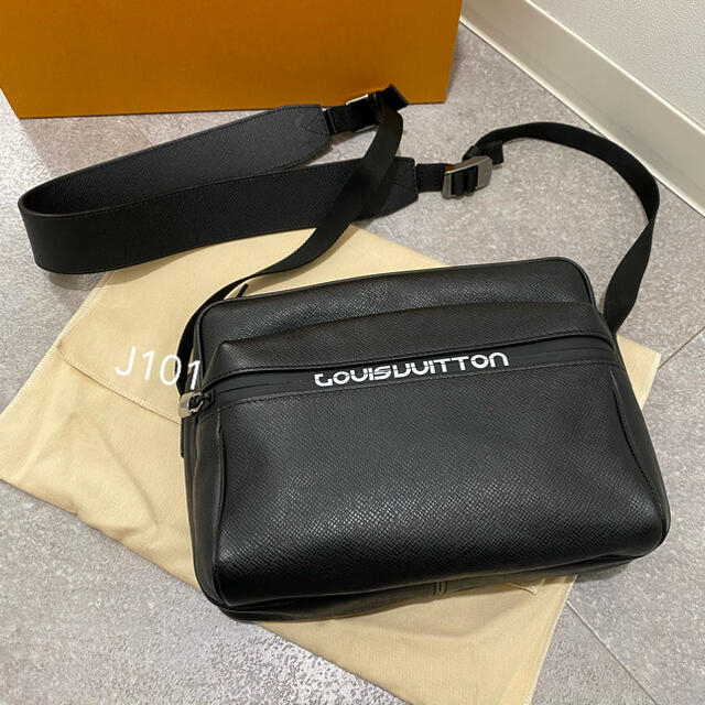 シャネル OSER SANS POSER Messenger Bag Calfskin カーフスキンメッセージパッチ2WAYショルダーバッグ メンズ