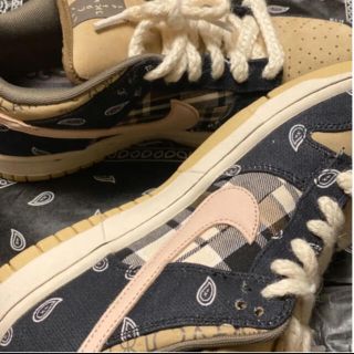 ナイキ(NIKE)の5/7までNIKE SB DUNK LOW PRM QS cactus jack(スニーカー)