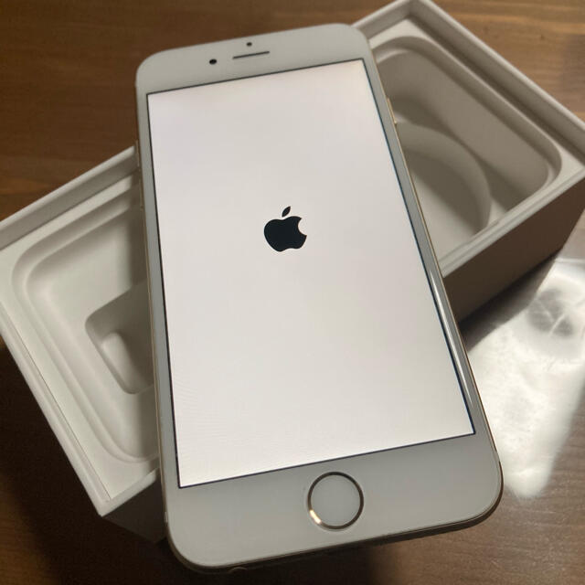 iPhone(アイフォーン)のiphone 6  64GB  docomo スマホ/家電/カメラのスマートフォン/携帯電話(スマートフォン本体)の商品写真