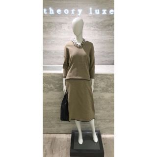 セオリーリュクス(Theory luxe)のぱんだ様専用 Theory luxe 19aw Vネックプルオーバーニット(セット/コーデ)