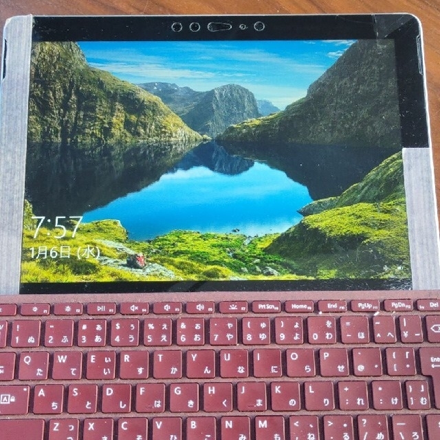 Surface go 64G wifiモデル office付き 画面割れあり