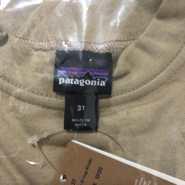 patagonia(パタゴニア)の90サイズ【新品】Patagonia ベビー ライトウェイト スウェット キッズ/ベビー/マタニティのキッズ服女の子用(90cm~)(その他)の商品写真