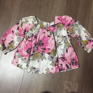 ベビーギャップ(babyGAP)のシック花柄ブラウス&ワンピース80(シャツ/カットソー)