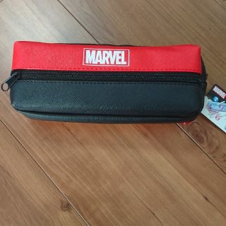 マーベル(MARVEL)のマーベル MARVEL 3ルームペンケース 新品(ペンケース/筆箱)