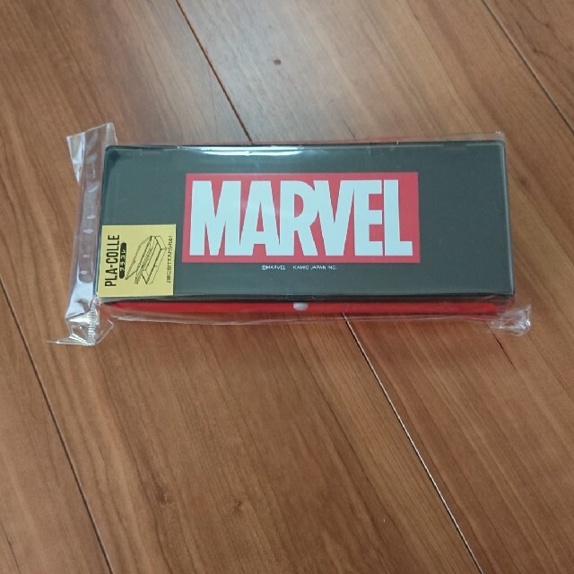 MARVEL(マーベル)のマーベル MARVEL プラコレ ペンケース 新品 インテリア/住まい/日用品の文房具(ペンケース/筆箱)の商品写真