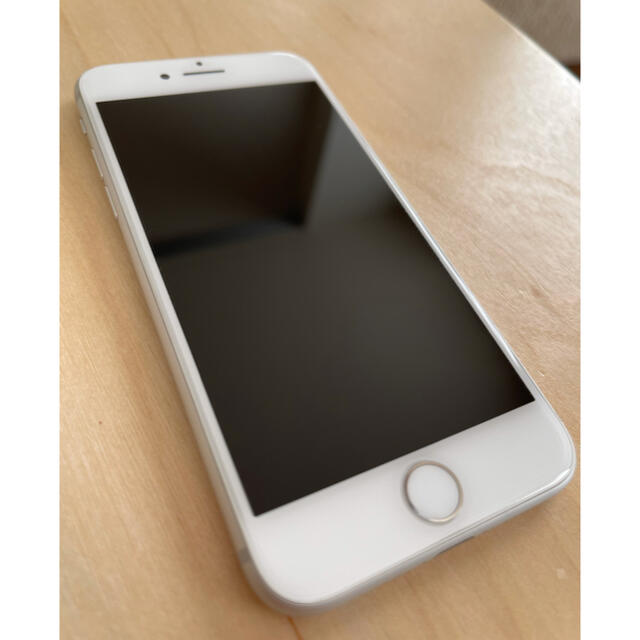 【超美品】iPhone8 64GB silver 本体