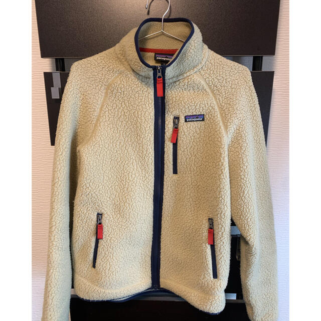 patagonia(パタゴニア)のパタゴニア メンズ レトロ パイル ジャケット Mサイズ メンズのジャケット/アウター(ブルゾン)の商品写真