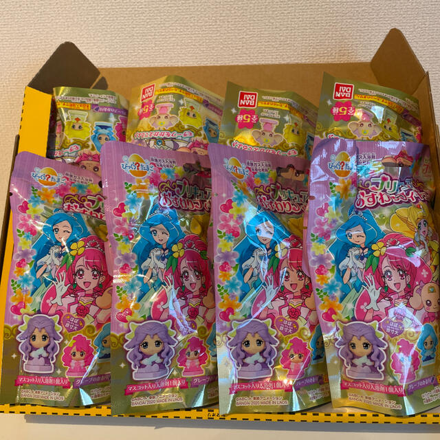 BANDAI(バンダイ)のプリキュア　バスボール8個入り コスメ/美容のボディケア(入浴剤/バスソルト)の商品写真