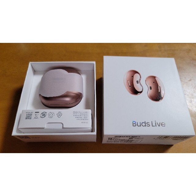 SAMSUNG(サムスン)のgalaxy buds live スマホ/家電/カメラのオーディオ機器(ヘッドフォン/イヤフォン)の商品写真