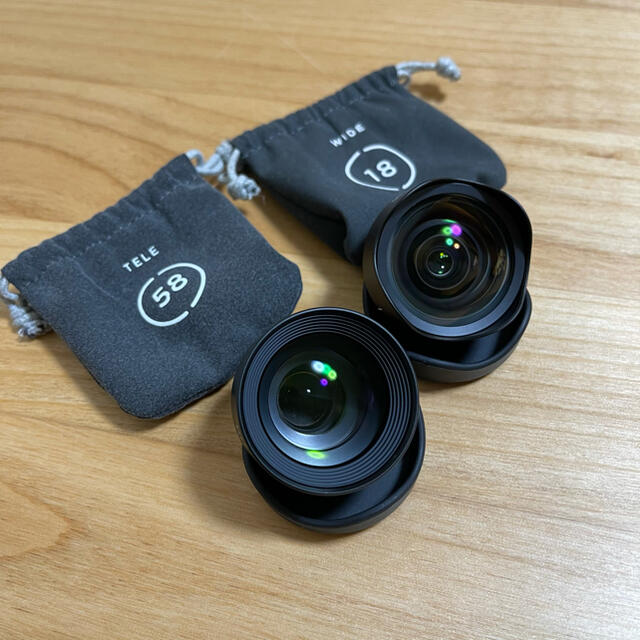 【値下げ】Momentスマホ用レンズ2本セット 「V2バージョン」 スマホ/家電/カメラのカメラ(レンズ(単焦点))の商品写真
