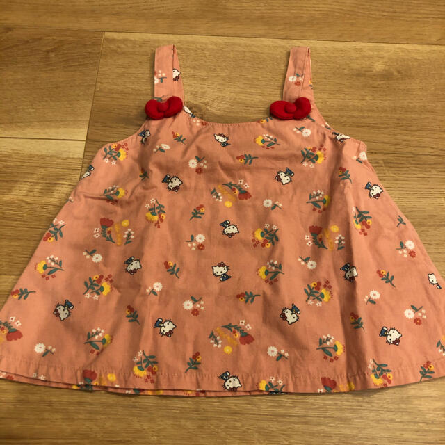 ハローキティ(ハローキティ)のキティーちゃん　ベスト キッズ/ベビー/マタニティのキッズ服女の子用(90cm~)(その他)の商品写真