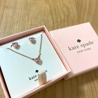 ケイトスペードニューヨーク(kate spade new york)のケイトスペード　新品ピアスと使用品ネックレスセット　ローズゴールド(ピアス)