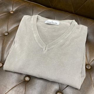 ストーンアイランド(STONE ISLAND)のストーンアイランド　ニット　Vネック(ニット/セーター)