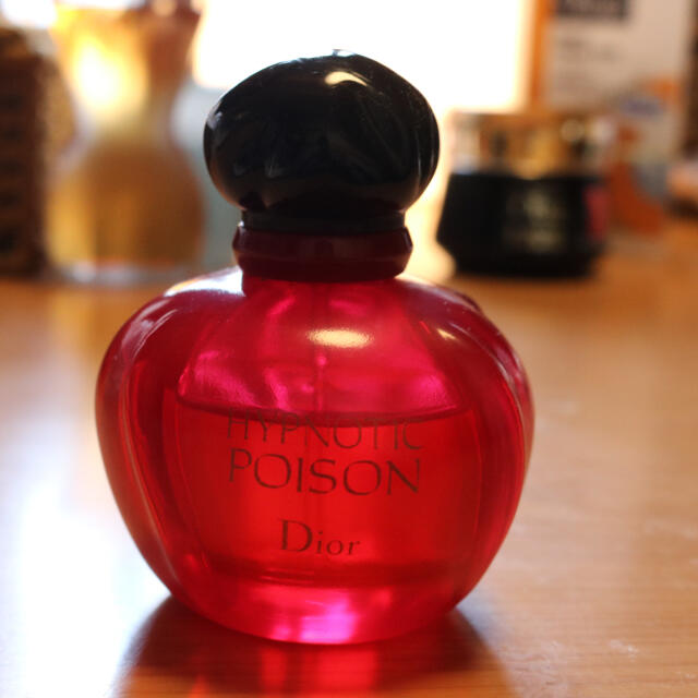 Christian Dior(クリスチャンディオール)のクリスチャンディオール ヒプノティックプワゾン50ml コスメ/美容の香水(ユニセックス)の商品写真