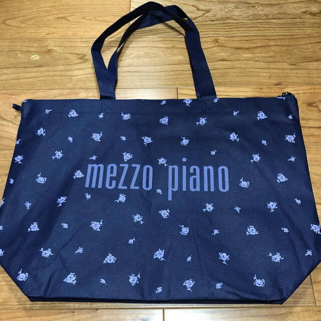 mezzo piano(メゾピアノ)のメゾピアノ　福袋　トートバッグ キッズ/ベビー/マタニティのこども用バッグ(トートバッグ)の商品写真