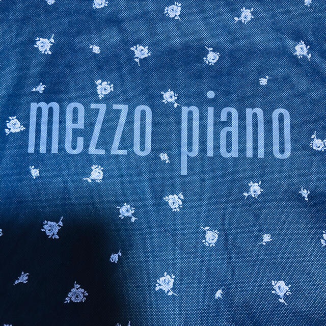 mezzo piano(メゾピアノ)のメゾピアノ　福袋　トートバッグ キッズ/ベビー/マタニティのこども用バッグ(トートバッグ)の商品写真