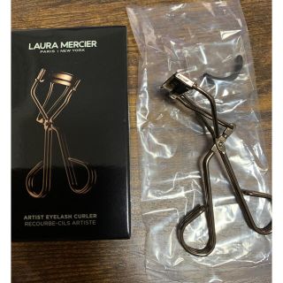 ローラメルシエ(laura mercier)のローラメルシェ　ビューラー　artist eyelash curler(ビューラー・カーラー)