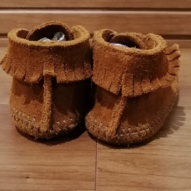 Minnetonka(ミネトンカ)のMINNETONKA ベビー シューズ キッズ/ベビー/マタニティのベビー靴/シューズ(~14cm)(ブーツ)の商品写真