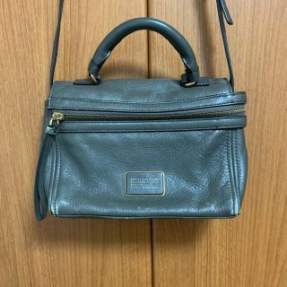 マークバイマークジェイコブス(MARC BY MARC JACOBS)のMARC BY MARC JACOBS Third Rail ハンドバッグ(ショルダーバッグ)