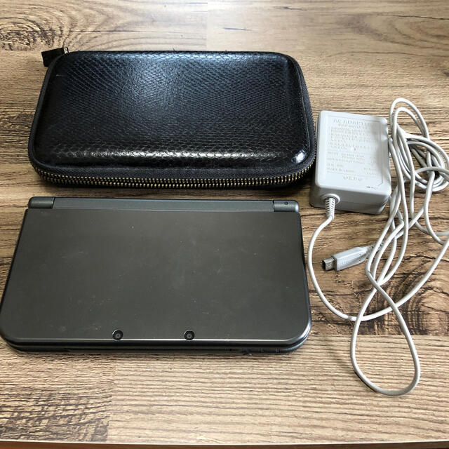 3DS LL 本体＋充電器