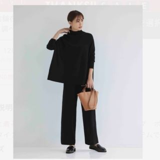 プラステ(PLST)の蛯原友里さん着用✨新品！♥️PLST♥️ポンチョニットパンツセットアップ。Ｓ。(セット/コーデ)