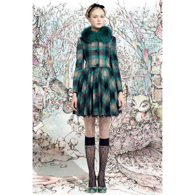 RED VALENTINO(レッドヴァレンティノ)のRED VALENTINO　コート　ファー　チェック レディースのジャケット/アウター(ロングコート)の商品写真