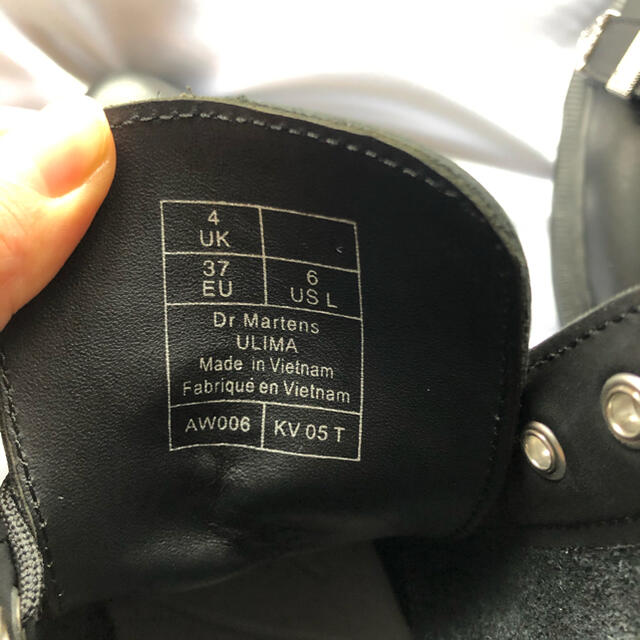 Dr.Martens(ドクターマーチン)のmicさん専用　美品　Dr. Martens シルバーバックル　ブーツ レディースの靴/シューズ(ブーツ)の商品写真