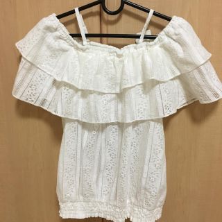 ローリーズファーム(LOWRYS FARM)の新品未使用タグ付 オフショルダートップス(シャツ/ブラウス(半袖/袖なし))