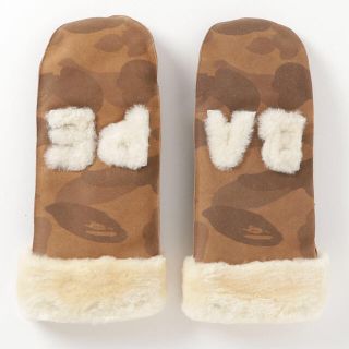 アベイシングエイプ(A BATHING APE)のbape ugg 手袋(手袋)