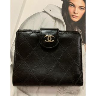 シャネル(CHANEL)の11万円(新品参考価格）シャネル ダブルホック　黒　折り財布❤︎(財布)