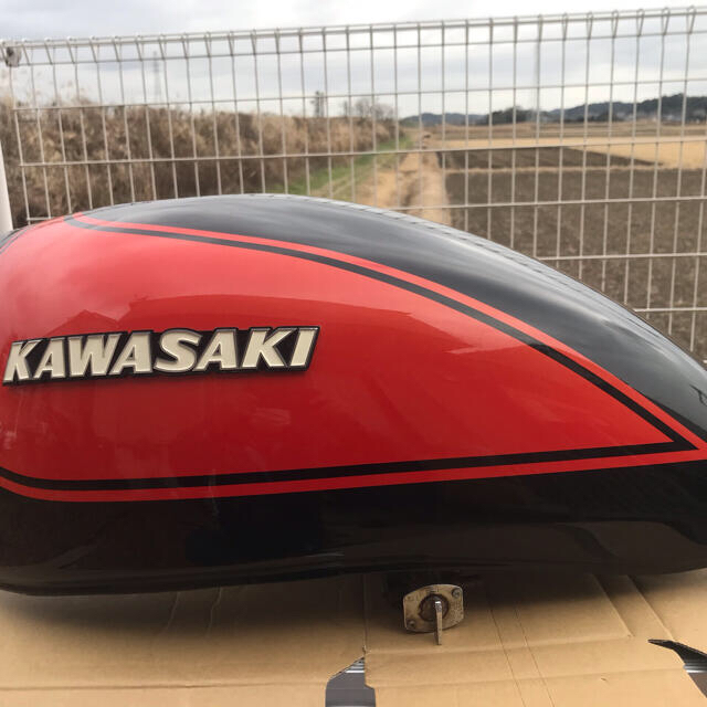 カワサキ(カワサキ)のゼファー750 火の玉タンク 自動車/バイクのバイク(パーツ)の商品写真
