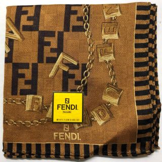 フェンディ(FENDI)のFENDI フェンディ ハンカチ スカーフ 新品　未使用(ハンカチ)