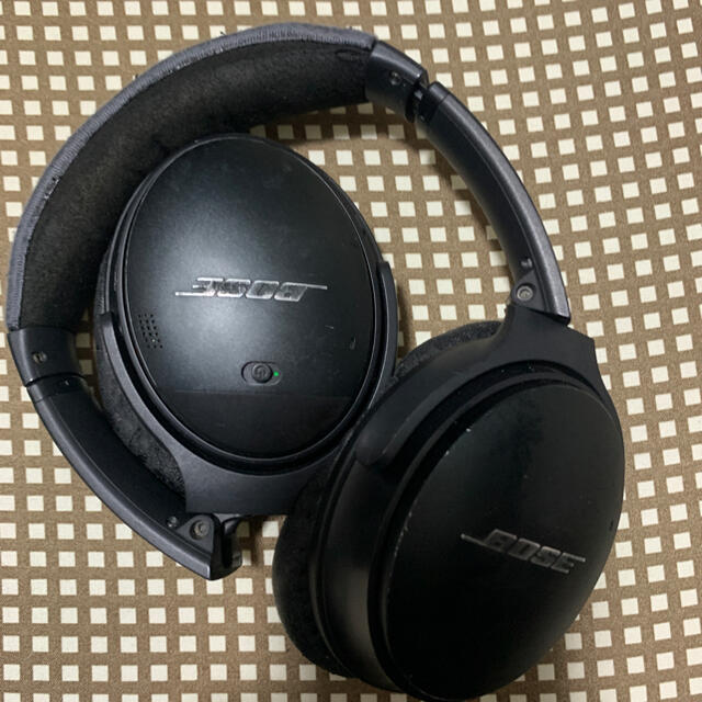 QuietComfort 35 wireless headphones