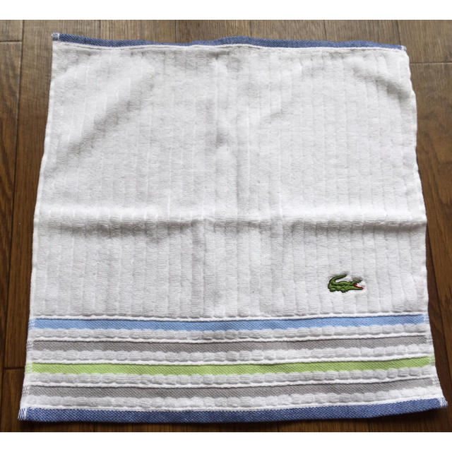 LACOSTE(ラコステ)の新品 LACOSTEタオルセット インテリア/住まい/日用品の日用品/生活雑貨/旅行(タオル/バス用品)の商品写真