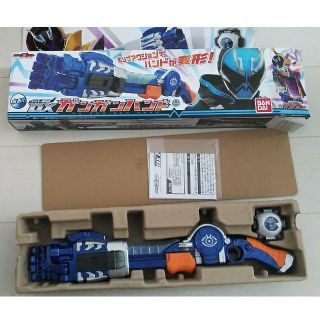 バンダイ(BANDAI)の【中古】仮面ライダーゴースト 武器 ガンガンハンド+コブラケータイ★スペクター(キャラクターグッズ)