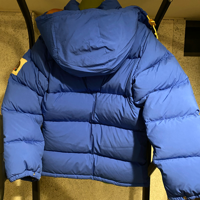 Gucci(グッチ)のGUCCI × THE NORTH FACE ダウンジャケット メンズのジャケット/アウター(ダウンジャケット)の商品写真