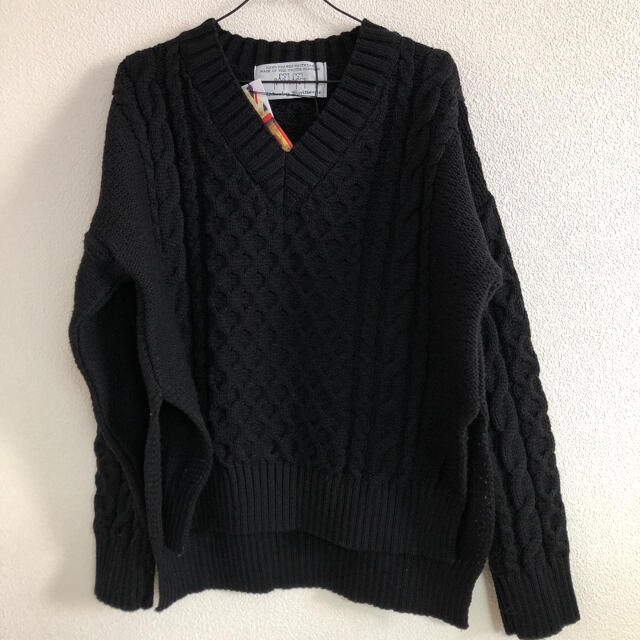 未使用☆リエス ウール100% ケーブルニット セーター 黒 | bombaytools.com