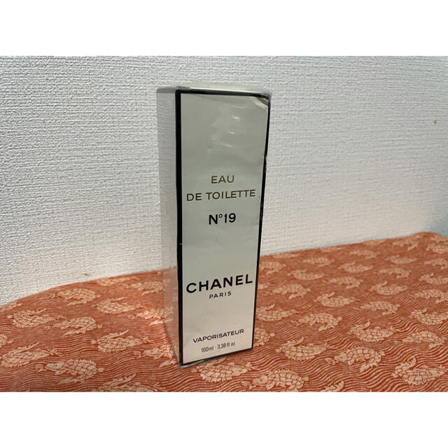 CHANEL N°19 100ml シャネル