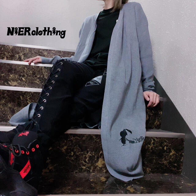 NieR 超LONG丈GRAY KNIT CARDIGAN レディースのトップス(カーディガン)の商品写真