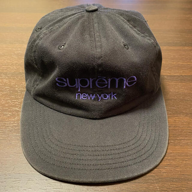 Supreme(シュプリーム)のsupreme classic logo cap ブラック メンズの帽子(キャップ)の商品写真