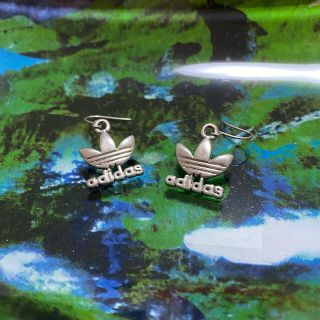 アディダス アクセサリーの通販 0点以上 Adidasのレディースを買うならラクマ