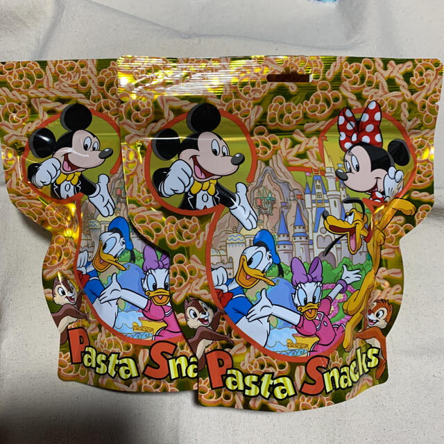 Disney(ディズニー)のディズニー パスタスナック 2袋セット 食品/飲料/酒の食品(菓子/デザート)の商品写真