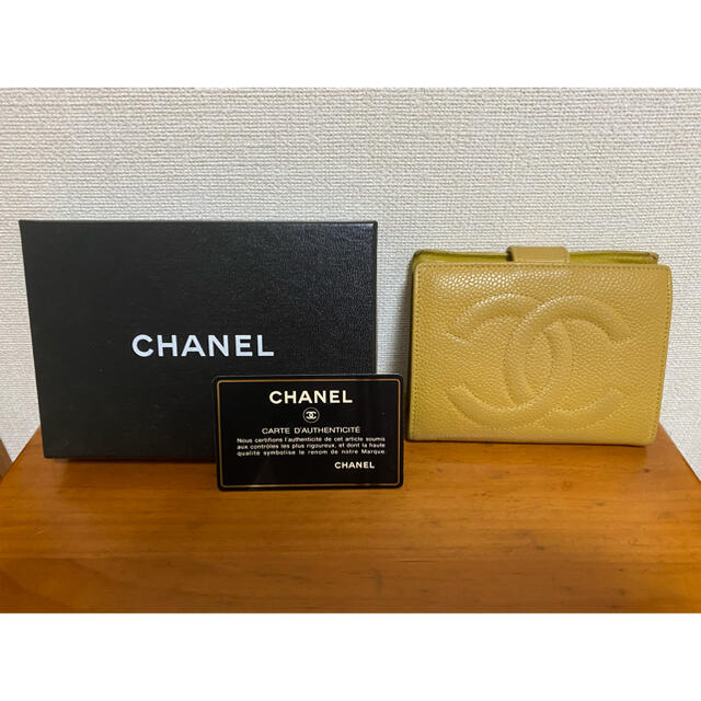 CHANEL(シャネル)のCHANEL イエロー　財布 レディースのファッション小物(財布)の商品写真