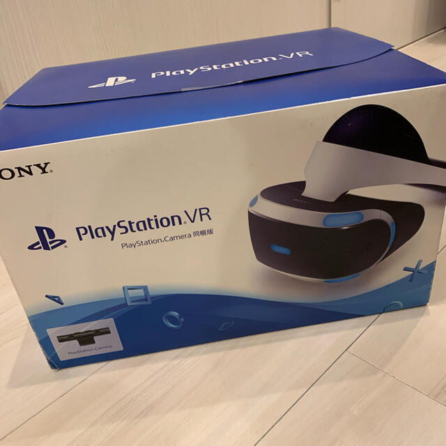 PlayStation VR(プレイステーションヴィーアール)のPSVR カメラ同梱版　SONY CUHJ-16001 エンタメ/ホビーのゲームソフト/ゲーム機本体(家庭用ゲーム機本体)の商品写真