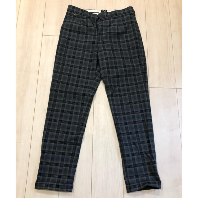 ZARA(ザラ)の【SALE】ZARA チェックスラックスパンツ メンズのパンツ(スラックス)の商品写真