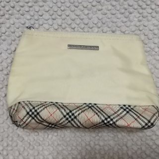 バーバリー(BURBERRY)の★お得★BURBERRY　ポーチ　黄　レモンイエロー(ポーチ)