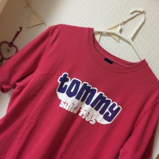 トミー(TOMMY)のTOMMYTシャツ(Tシャツ(半袖/袖なし))