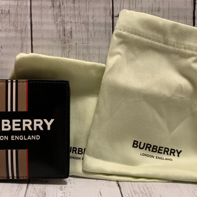 BURBERRY(バーバリー)の新品 burberry 財布 折財布 ウォレット ストライプ ロゴ ブラック メンズのファッション小物(折り財布)の商品写真