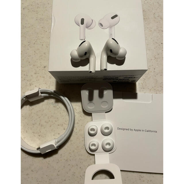 憧れの AirPods Pro イヤホン 両耳 のみ thecarestaff.com