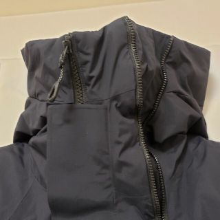 Mammut 新品 マムート ダウン 黒 Zun Hs Thermo Hooded Parkaの通販 By Kjbfw462 S Shop マムート ならラクマ